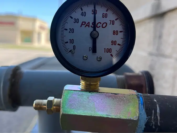 Gas line pressure gauge for plumbing service